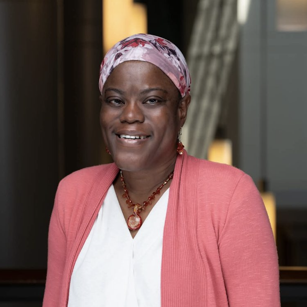 headshot photo of Tameka Francis